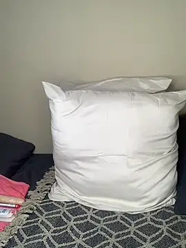 petitebunnyworxxxx online show from 06.25.26