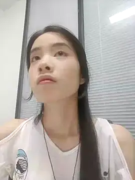 Snapshot of linlin-99 chatting on 06.27.26 linlin-99 online show from 06.27.26