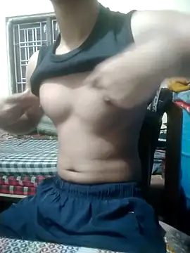 Snapshot of MusclesDream70 chatting on 06.30.26 MusclesDream70 online show from 06.30.26