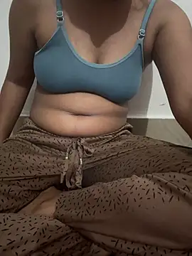KHUSHISINGH  online show from 06.30.26