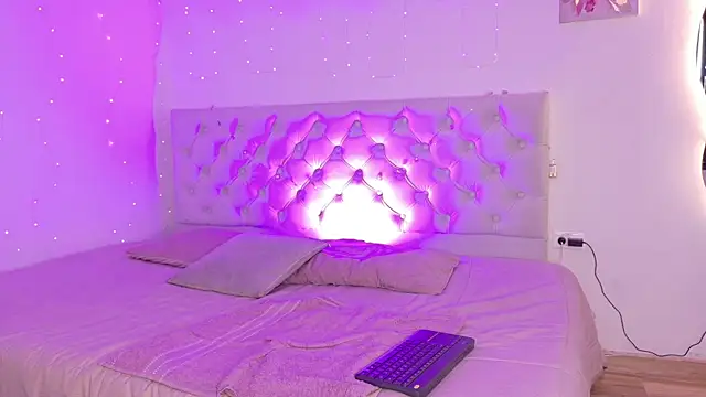 Evaluna Adaams online show from 07.14.26