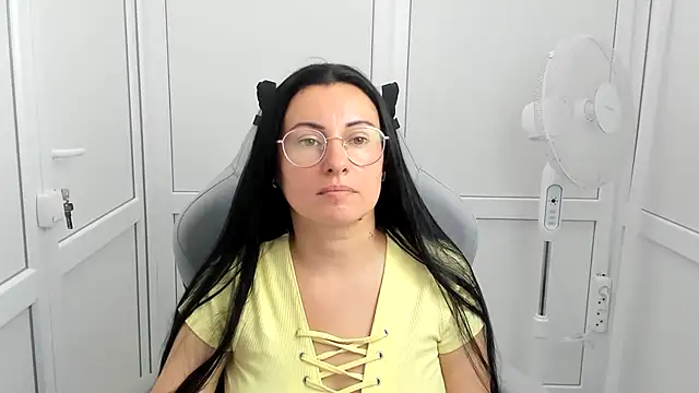 Snapshot of ChloeVibee chatting on 07.02.26 ChloeVibee online show from 07.02.26