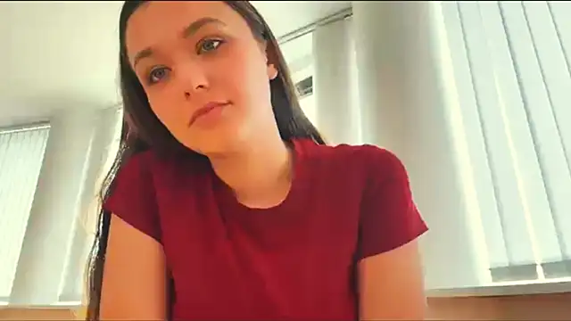 Snapshot of AliseBlovin chatting on 07.03.26 AliseBlovin online show from 07.03.26