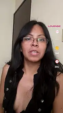 Snapshot of sweet_tulipan chatting on 07.13.26 sweet tulipan online show from 07.13.26