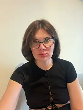 Sophie Virginia online show from 07.17.26