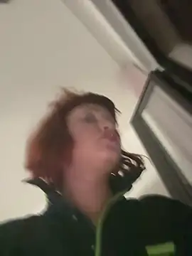 Snapshot of alisiapolly chatting on 07.04.26 alisiapolly online show from 07.04.26