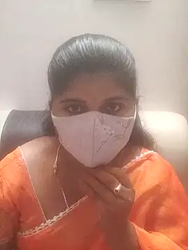 Snapshot of Roja_sexy chatting on 08.01.26 Roja sexy online show from 08.01.26