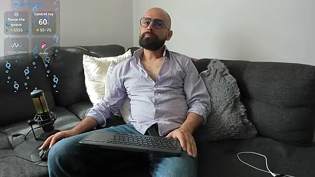 ezequiel mobland online show from 07.08.26