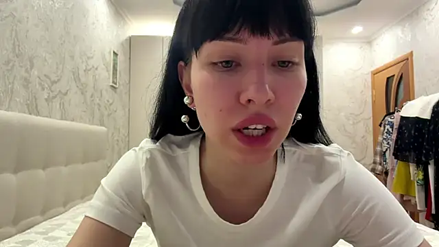 Snapshot of DomenicaLowe chatting on 07.09.26 DomenicaLowe online show from 07.09.26