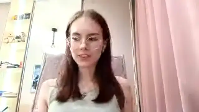 Snapshot of BrawAlly chatting on 07.08.26 BrawAlly online show from 07.08.26