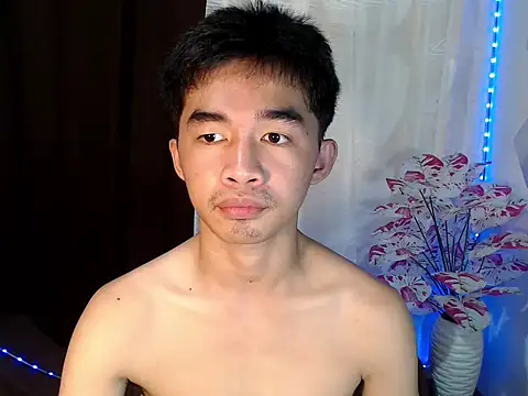 HotNextDoor online show from 07.07.26