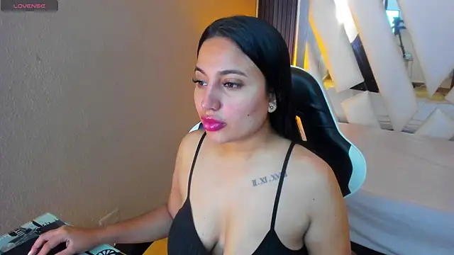 Snapshot of soffy_foxxy chatting on 07.12.26 soffy foxxy online show from 07.12.26