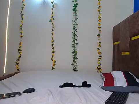 Snapshot of Sexy_Taliaa chatting on 07.07.26 Sexy Taliaa online show from 07.07.26