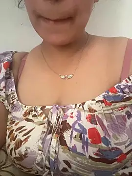 Snapshot of Popira-60 chatting on 07.18.26 Popira-60 online show from 07.18.26