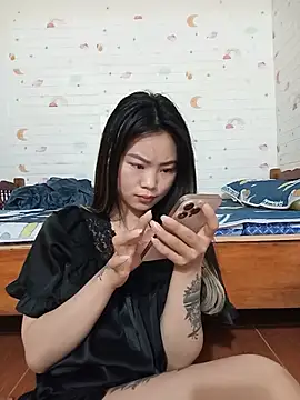 Snapshot of Lynk2xx chatting on 07.14.26 Lynk2xx online show from 07.14.26