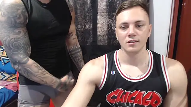 Snapshot of kike_energy chatting on 10.28.25 kike energy online show from 10.28.25