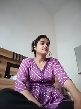 Manju big qeen online show from 07.17.26