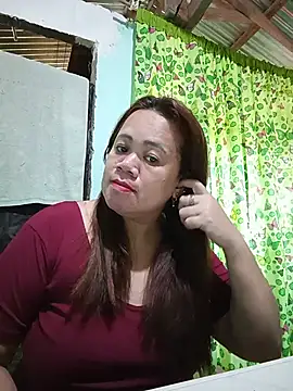 Snapshot of rowena_123 chatting on 07.26.26 rowena 123 online show from 07.26.26