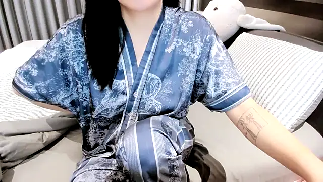 SungkyunnKwan online show from 02.13.25