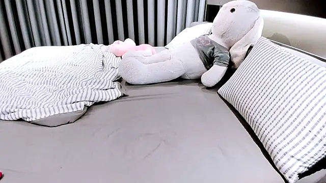 SungkyunnKwan online show from 03.02.25