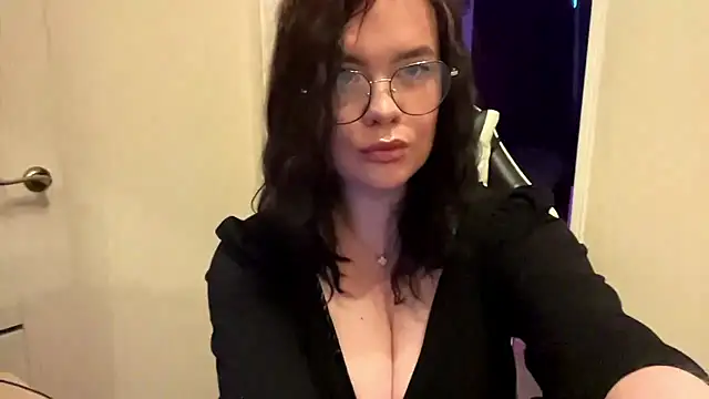 AdelinaVirelle online show from 07.14.26