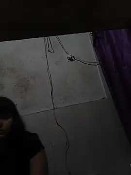 Snapshot of Luu_19 chatting on 07.30.26 Luu 19 online show from 07.30.26