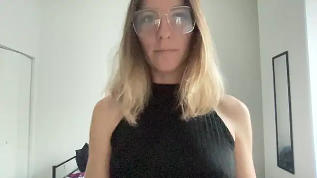 quirkyquinn online show from 07.15.26