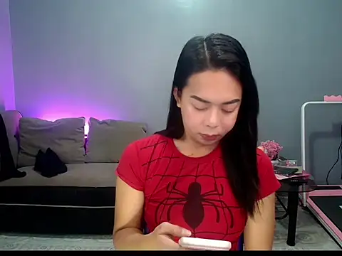 Snapshot of Morenitats chatting on 07.15.26 Morenitats online show from 07.15.26