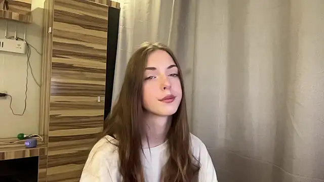 Clara kitty online show from 07.16.26
