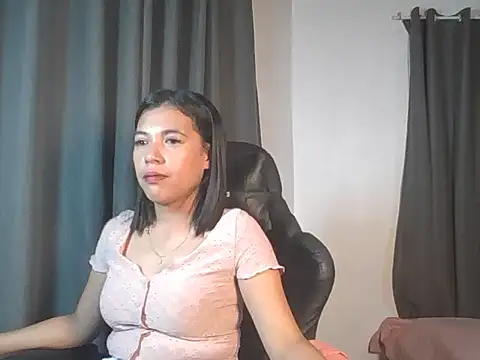 Snapshot of Ur_Mary chatting on 07.15.26 Ur Mary online show from 07.15.26
