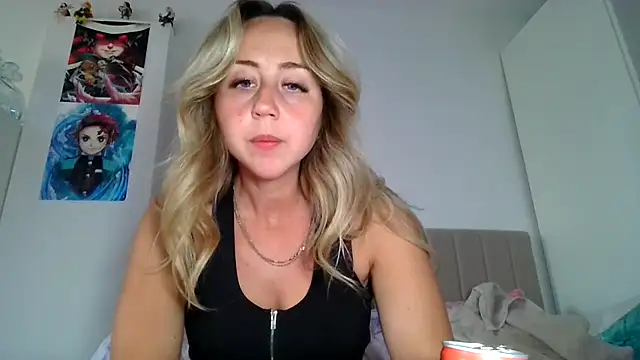Snapshot of Ashtonrae4 chatting on 07.16.26 Ashtonrae4 online show from 07.16.26