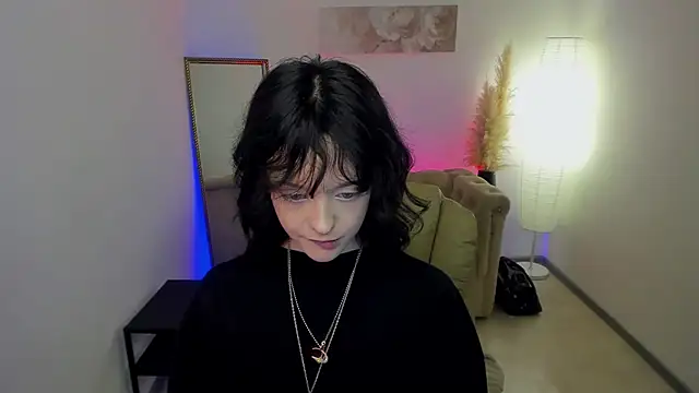 Snapshot of Mina_Wang_ chatting on 07.18.26 Mina Wang online show from 07.18.26