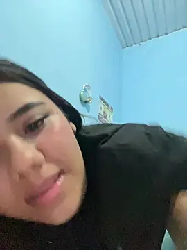 Snapshot of Amandacanela17 chatting on 07.29.26 Amandacanela17 online show from 07.29.26