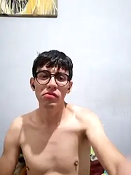 Snapshot of Apologdlll chatting on 07.21.26 Apologdlll online show from 07.21.26