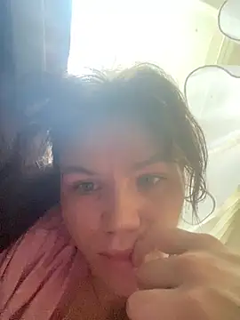 Snapshot of helly_dan chatting on 07.18.26 helly dan online show from 07.18.26