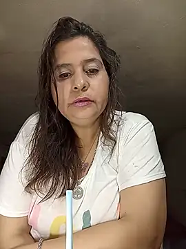 Snapshot of Cynthia186 chatting on 07.27.26 Cynthia186 online show from 07.27.26