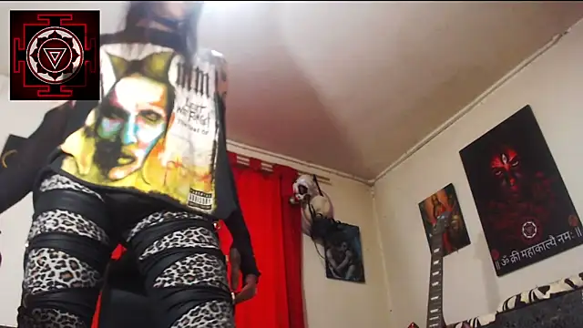 Amanda Valeska online show from 01.26.25