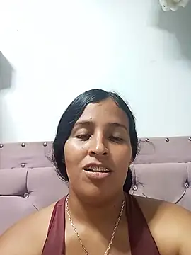 Snapshot of Hurtad_12 chatting on 07.31.26 Hurtad 12 online show from 07.31.26