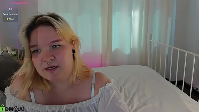 Alice Suun online show from 07.27.26