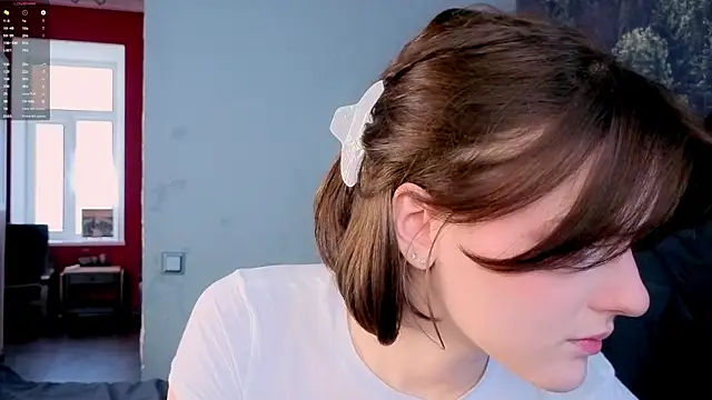 Snapshot of Anny_liis chatting on 07.24.26 Anny liis online show from 07.24.26