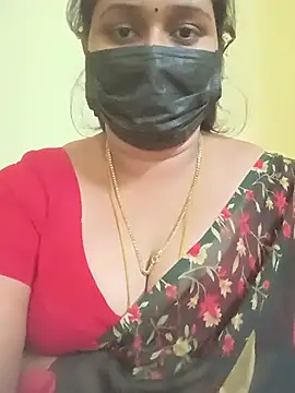 Snapshot of tamil-preethi26 chatting on 07.25.26 tamil-preethi26 online show from 07.25.26