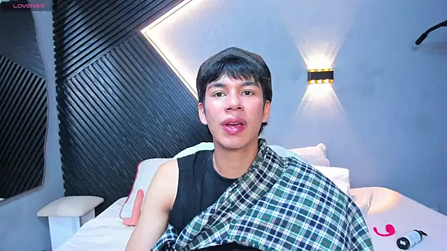 Kim viper online show from 07.25.26