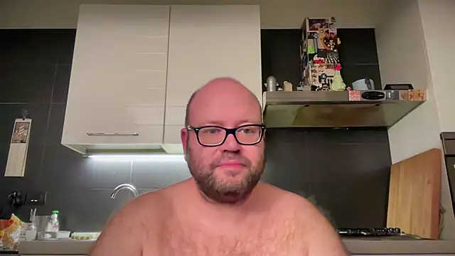 theitalianbear online show from 12.16.24