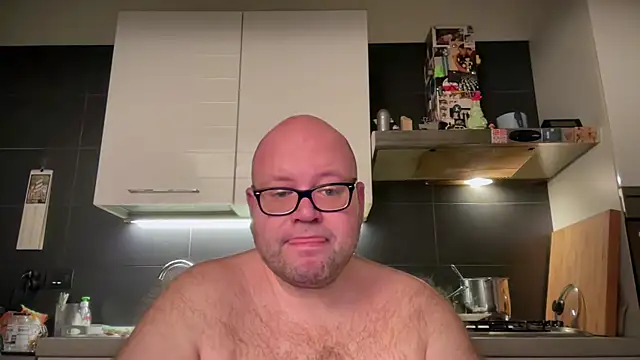 theitalianbear online show from 12.23.24