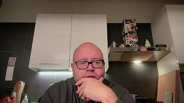 theitalianbear online show from 11.22.25