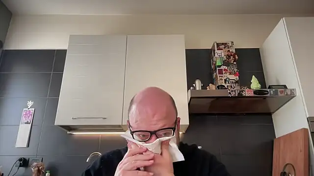 theitalianbear online show from 04.04.26