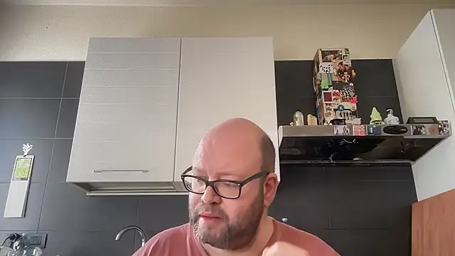 theitalianbear online show from 05.18.26