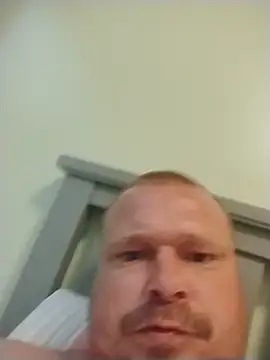 Snapshot of Bigdckcumgiver chatting on 07.25.26 Bigdckcumgiver online show from 07.25.26
