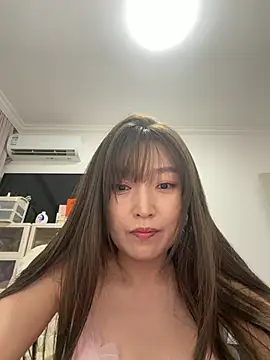 LingYuexi online show from 07.26.26