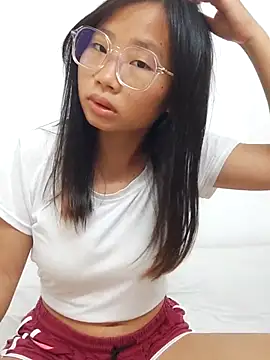 Snapshot of wanmeigirl chatting on 07.29.26 wanmeigirl online show from 07.29.26